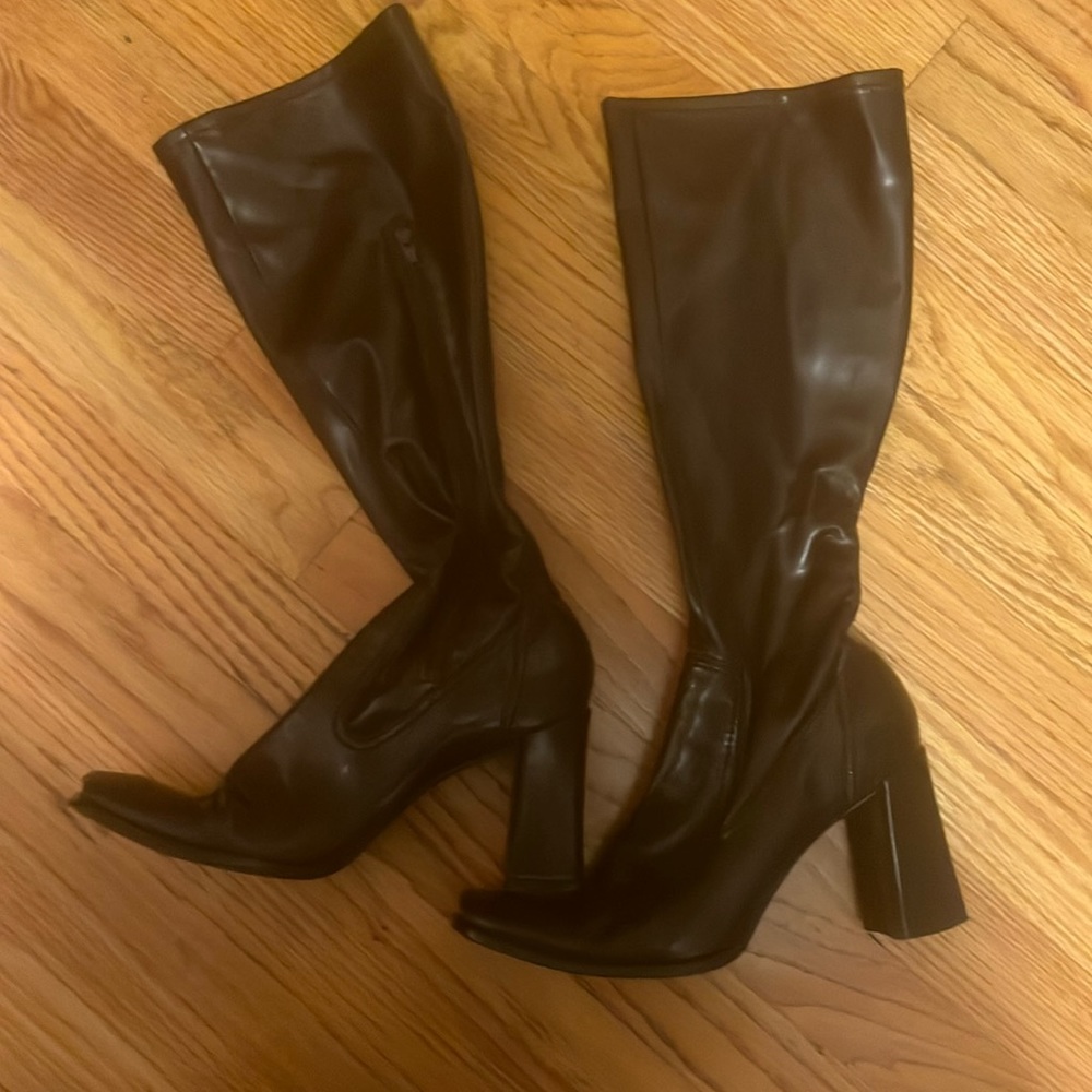 Nine West tall skinny boots with zipper